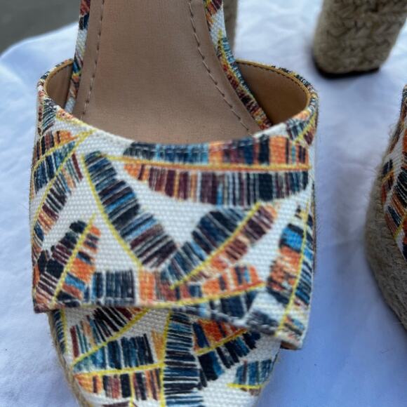 New Gibson Latimer Open Toes Platform Heels size 7 - Picture 8 of 9